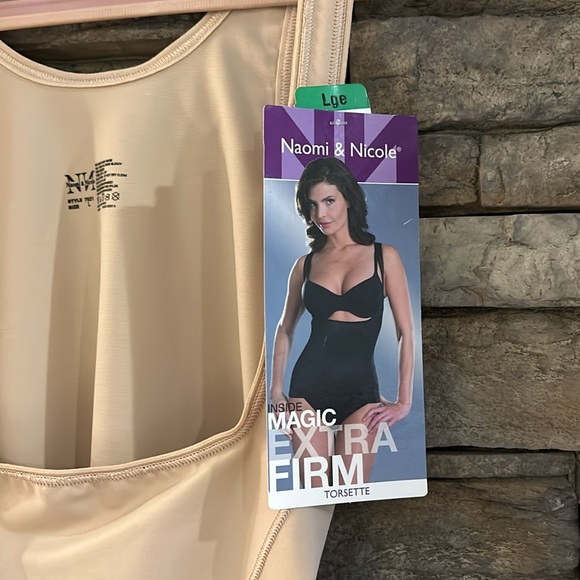 Naomi & Nicole Shapewear Torsette size L New Nude - Picture 2 of 6